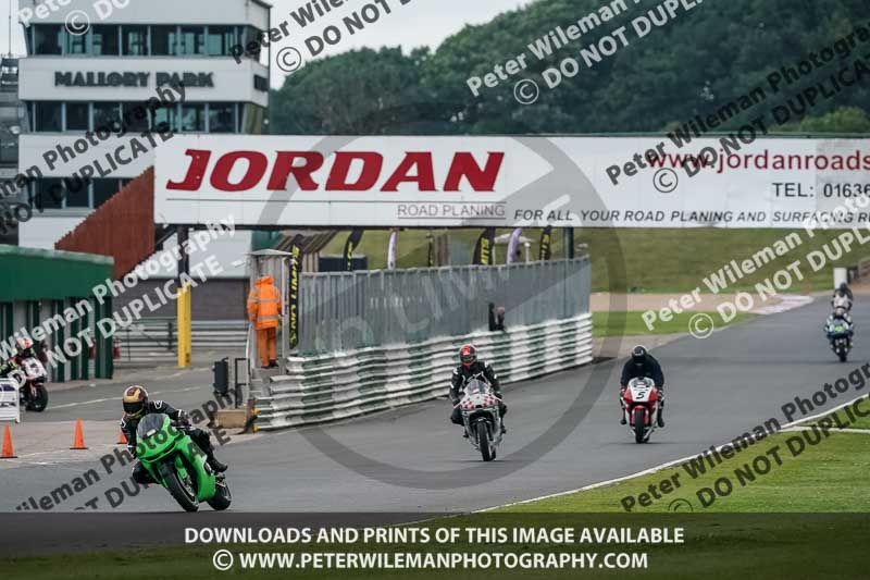 enduro digital images;event digital images;eventdigitalimages;mallory park;mallory park photographs;mallory park trackday;mallory park trackday photographs;no limits trackdays;peter wileman photography;racing digital images;trackday digital images;trackday photos